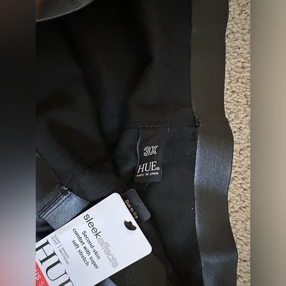 NWT HUE Sleek Effect Leatherette Leggings 3X - Picture 5 of 13